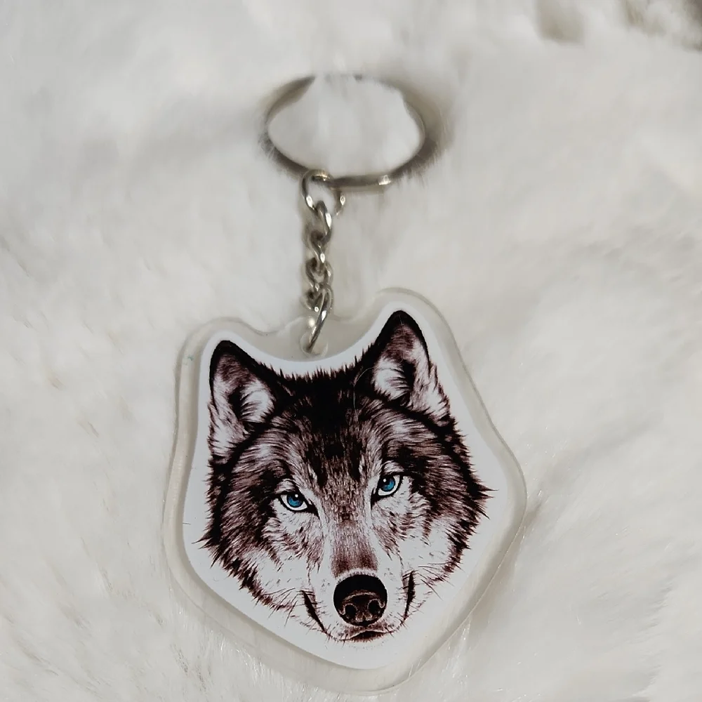 Wolf Head Keychain with Silver Chain
